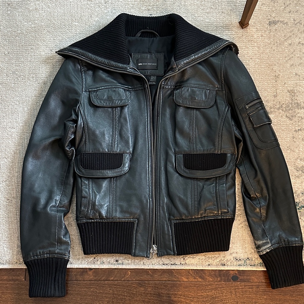 Mango Black Genuine Leather Bomber Jacket. Size XS/S
